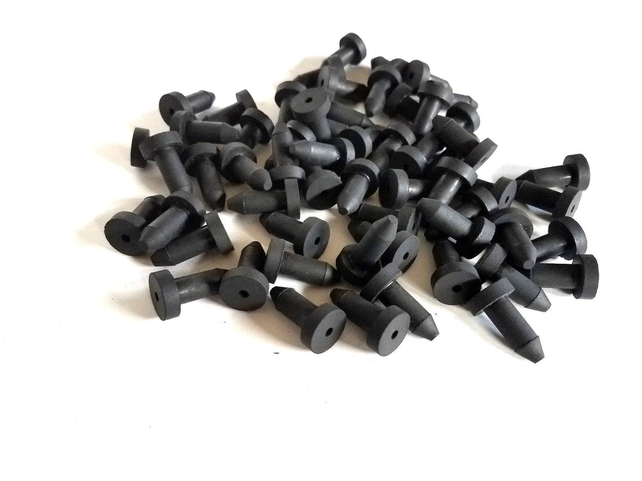 Rubber Stopper Plugs for Pipes and Rods