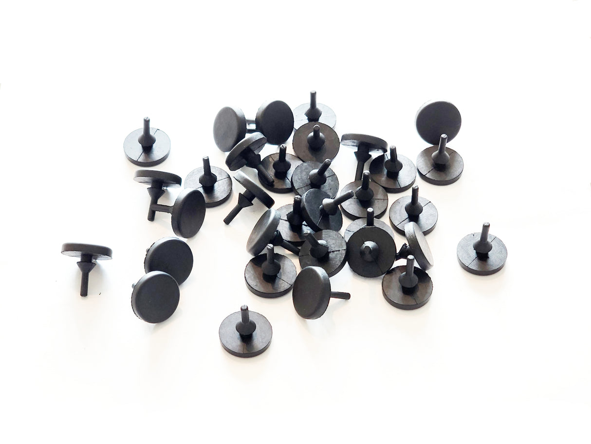 Pack of 25 Push-in Rubber Bumper Feet Tight Grip Stem Stoppers/Hole Plugs - 7/8" Flat Bottom Base Diameter - 11/64" Bottom Base Height - 1/8" Panel Thickness Groove - Fits 7/32" Holes
